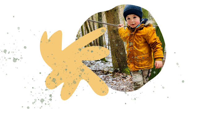 Kind im Wald